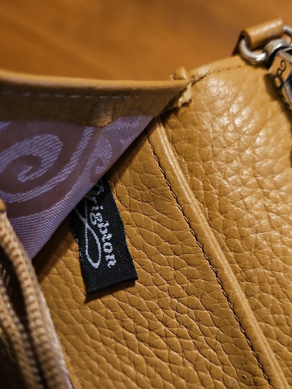 Brighton Pebbled Leather Crossbody With Beautiful Detailed Leather Flowers. - Picture 5 of 16